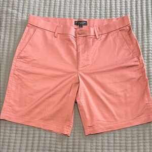 Banana Republic Men's Salmon Flat Front Shorts